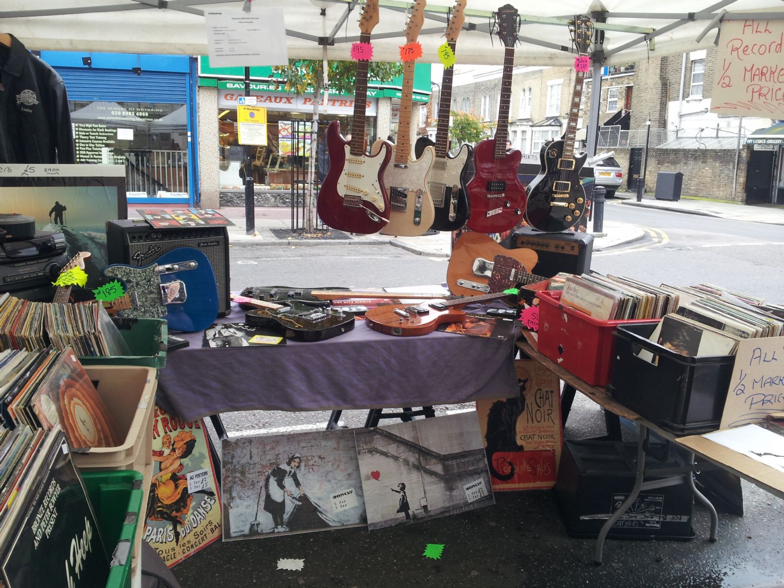 Chatsworth Road Market